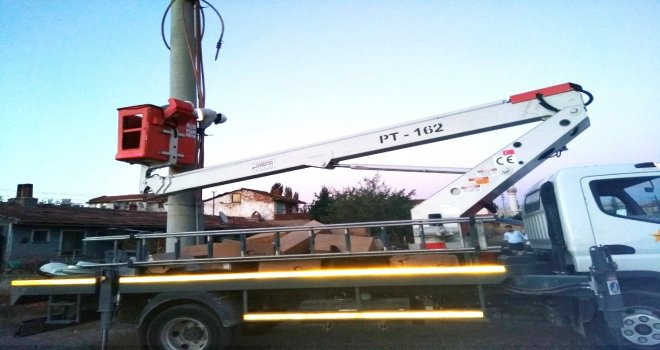 Hisarcıkta Elektrik Kesintilerine Tepki