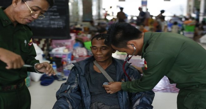 Myanmarda Tahliye Sayısı 148 Bine Yükseldi