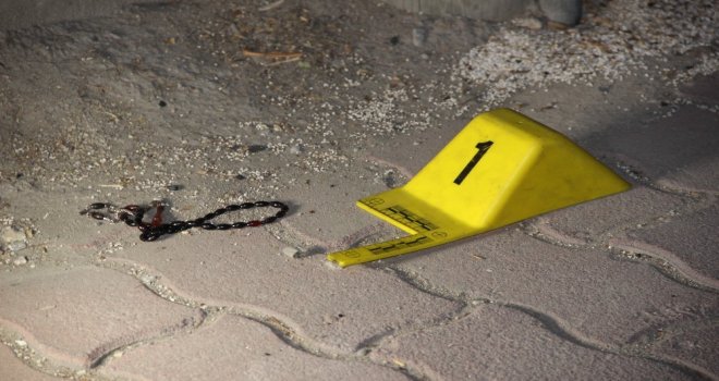 Kız Kardeşinin Sevgilisiyle Kavga Etti: 1İ Ağır, 3 Yaralı