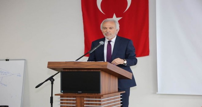 Başkan Kamil Saraçoğlu: İlahiyat Fakülteleri Etkin Kurumlar Olmalı