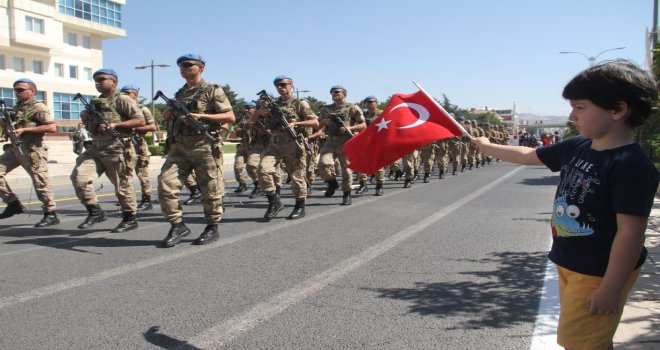 Elazığda Zafer Bayramı Coşkuyla Kutlandı