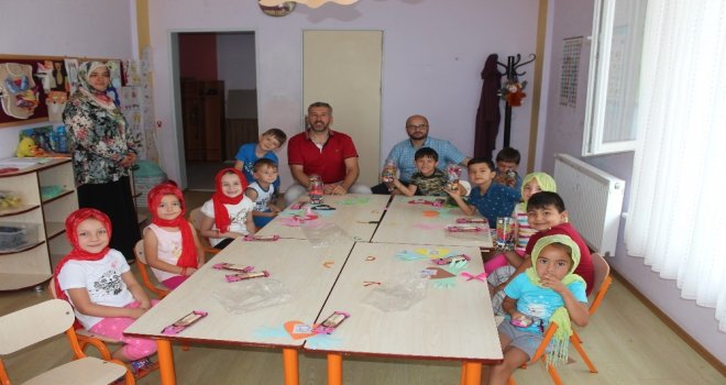 Kuran Kursu Öğrencilere Tatlı Motivasyon