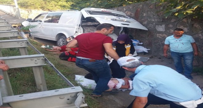 Orduda Trafik Kazası: 6Sı Çocuk 10 Yaralı