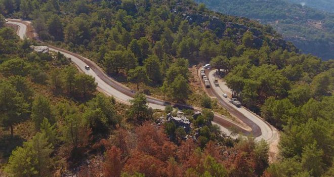 Karaağaç'ta Yol Çalışmaları Tamamlandı