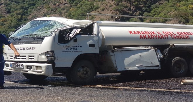 Karabükte Yakıt Dolu Tanker Takla Attı, Litrelerce Yakıt Yola Döküldü