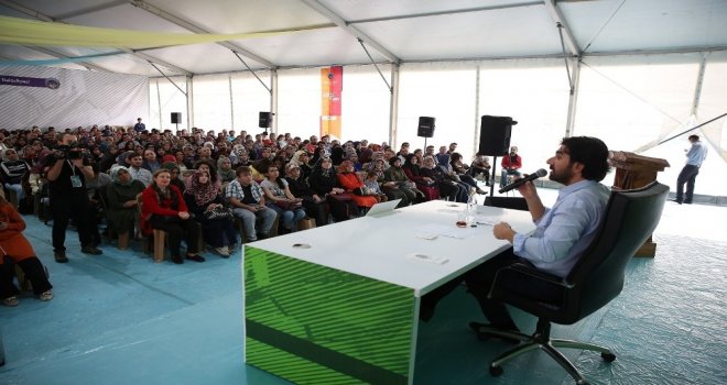 Kayseri Kitap Fuarına Katılan Yazarlardan Büyükşehir Belediyesine Teşekkür