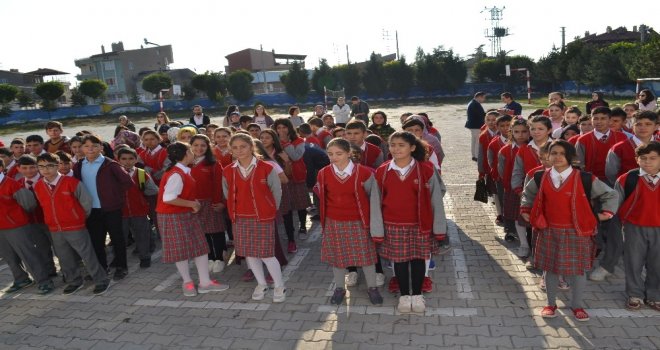 Afyonkarahisarda Da İlk Ders Zili Çaldı