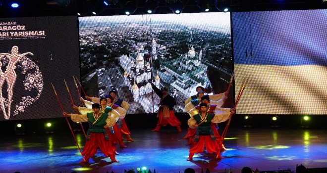 Bursa Altın Karagöz Halk Dansları Yarışmasında Yarı Final Heyecanı