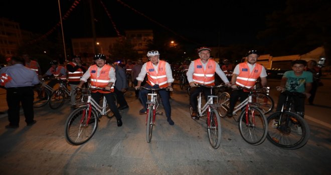 Başkan Türel Burdur'da Farkındalık İçin Pedal Çevirdi