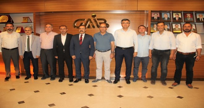 Halıcılar Dünya Halı Modasını Belirlemeye Aday