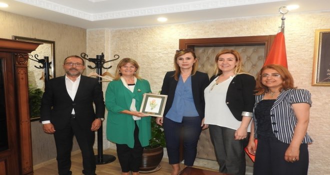 Burkafed Heyetinden Kaymakam Uçara Ziyaret