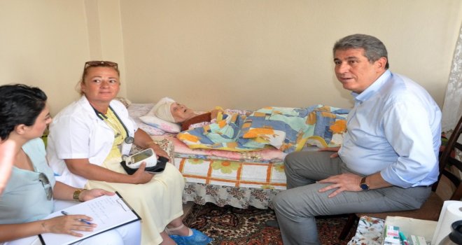 Balçovada Yaşlıları Sevindiren Destek