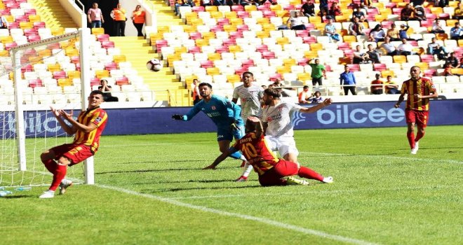 Spor Toto Süper Lig: E. Yeni Malatyaspor: 4 - Dg Sivasspor: 4 (Maç Sonucu)