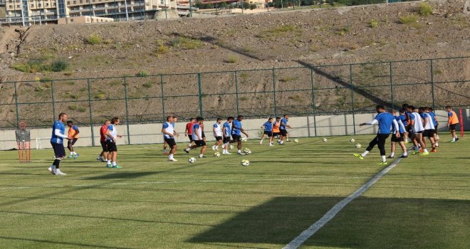 Aytemiz Alanyasporun Erzurum Kampında Keyifler Yerinde