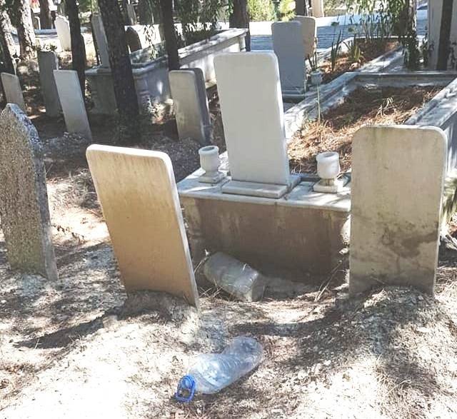 Gurbetçi Vatandaşın Mezarlık Tepkisi