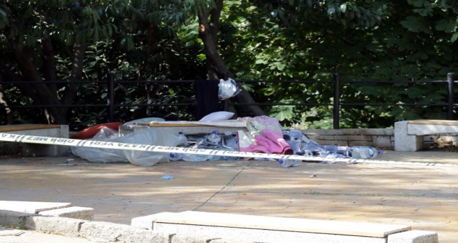 Beşiktaşta Madde Bağımlısı Olan Erkek Şahıs Parkta Ölü Bulundu