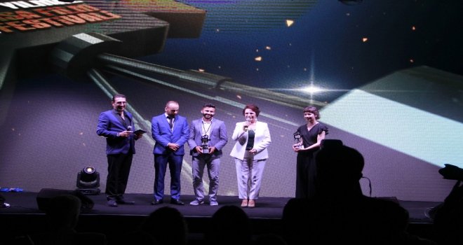 Karabük Üniversitesi ‘En İyi Belgesel Film Ödülünü Kazandı