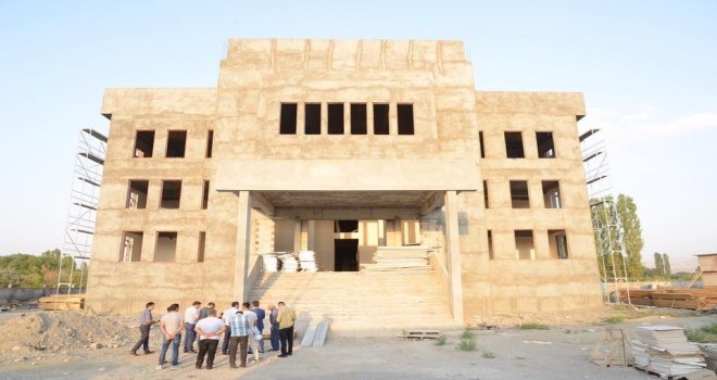 Vali Ünlü 112 Acil Çağrı Merkezini İnceledi