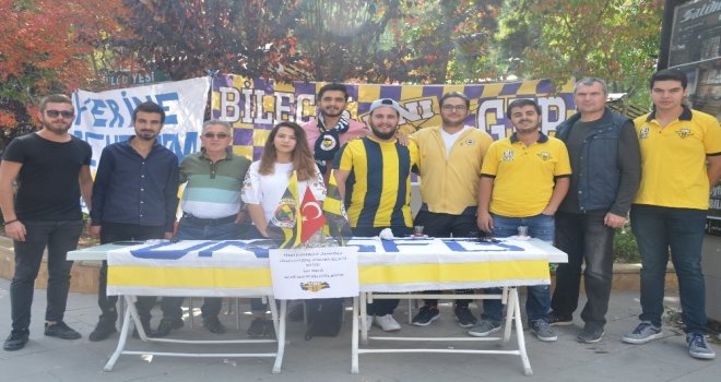 Bilecik Unı Genç Fenerbahçeliler Taraftar Grubundan Takımına Tam Destek