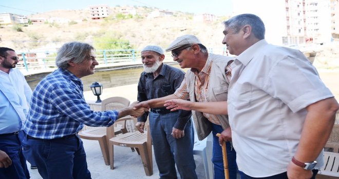 Başkan Demircan, Beyoğlunda Yaşayan Vatandaşları Köylerinde Ziyaret Etti