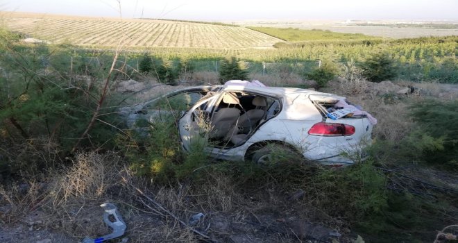 Niğdede Otomobil Takla Attı: 3Ü Çocuk 5 Yaralı