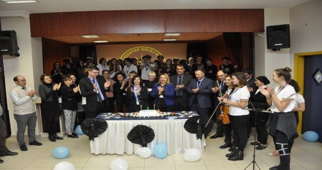 Cemil Alevli Kolejinde Bakalorya Diploma Programının 50. Yılı Kutlandı