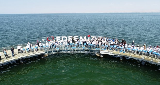 Edremitte Yaz Kuran Kursları Ödül Töreni