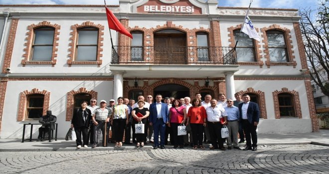 Başkan Sarıkurt Rejim Mağduru Göçmen Soydaşları Ağırladı