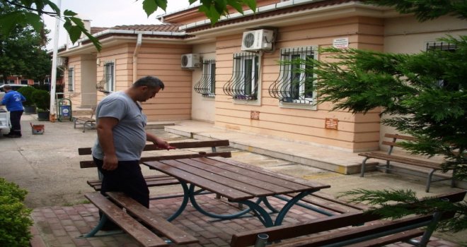 Kartepede Kurumlara Destek