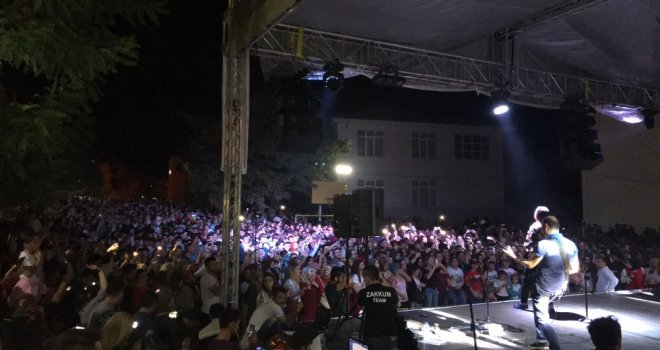 Bursada Zakkum Rüzgarı