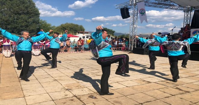 Ergene Halk Oyunları Topluluğu, Ülkeyi Makedonyada Temsil Etti