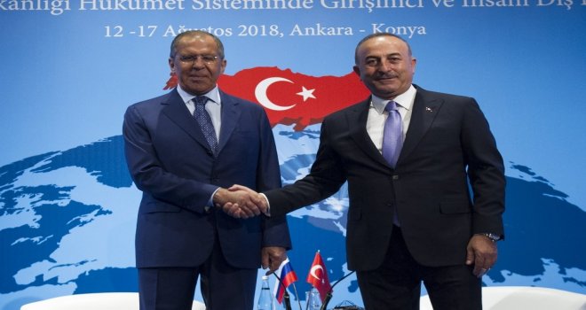 Bakan Çavuşoğlu, Rus Mevkidaşı Lavrov İle Bir Araya Geldi