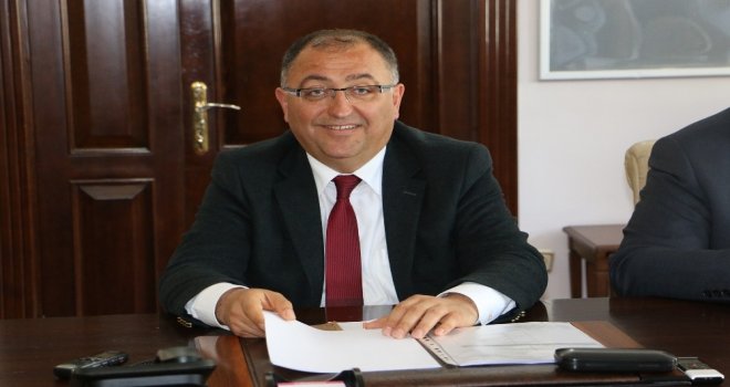 Yalova Belediye Başkanı Salman Yeniden Aday