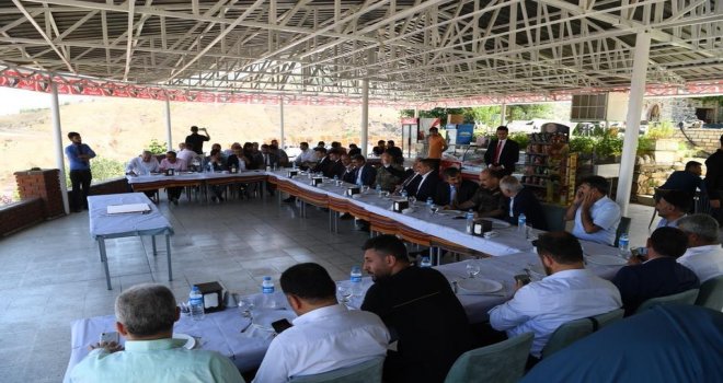 Başkan Asya, Protokol Üyelerini Kalede Ağırladı