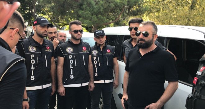 (Özel) İstanbulda Narkotik Operasyonunda “Torbacı Nene” Kıskıvrak Yakalandı