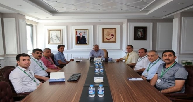 Melikgazi Belediyesinde Plan Ve Proje Müdürlüğü Toplantısı