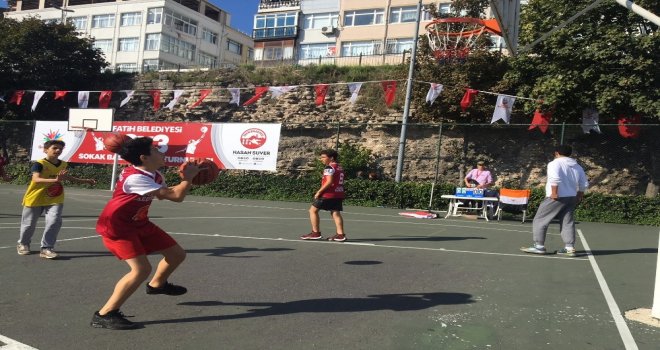 Fatihte Gençler 3X3 Sokak Basketbolu Turnuvasında Buluştu