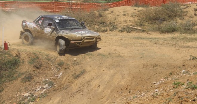 Adapazarı Belediyesinde Tek Parola Galibiyet