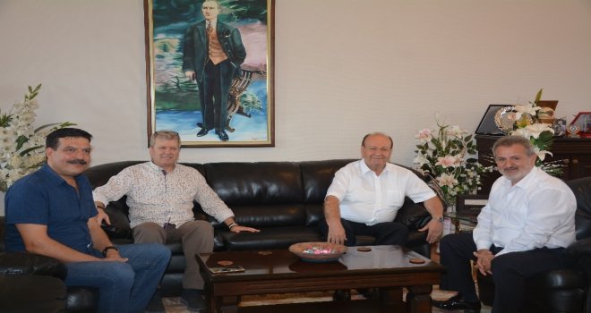 Başkan Özakcandan Güven Tazeleyen Çetindoğana Ziyaret