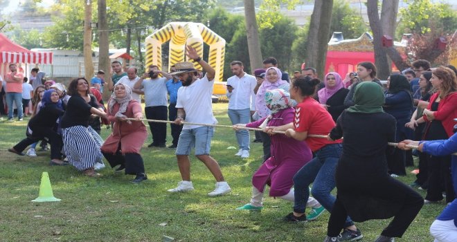 Küçükoğlu Holding Çalışanları Geleneksel Piknikte Stres Attı