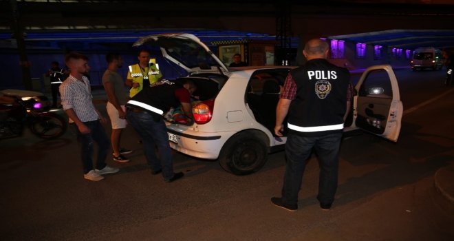 Kocaeli Polisinden Geniş Çaplı Bayram Uygulaması