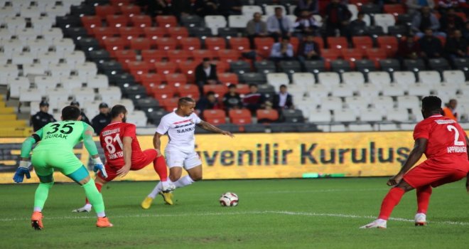 Spor Toto 1. Lig: Gazişehir Gaziantep: 0 - Ümraniyespor: 0