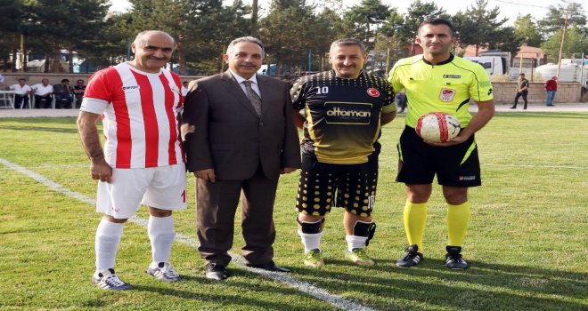 Van Büyükşehir Belediyesinden ‘Birimler Arası Futbol Turnuvası Başladı