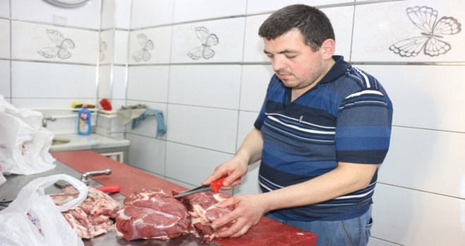 Kasaplar Bayramı Tatilsiz Geçirdi