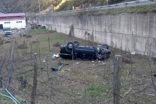 Kürtünde Trafik Kazası: 1 Ölü, 2 Yaralı