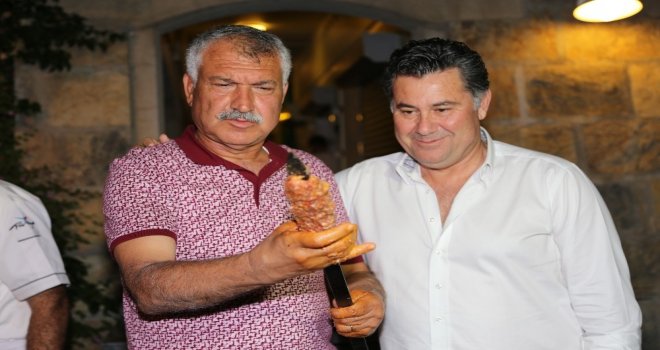 Adananın Lezzetleri Bodrumda Tanıtıldı