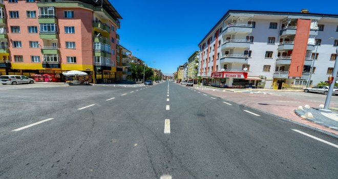 O Caddelerin Çehresi Değişti