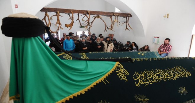 Baba Sultan Hazretleri Kabri Başında Anıldı