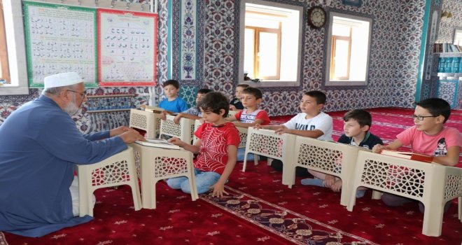 Nevşehirde Görev Yapan İmam 1 Aylık Maaşını Devlete Bağışladı