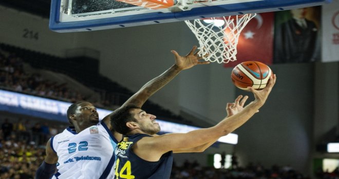 Tahincioğlu Basketbol Süper Ligi: Türk Telekom: 72 - Fenerbahçe: 80